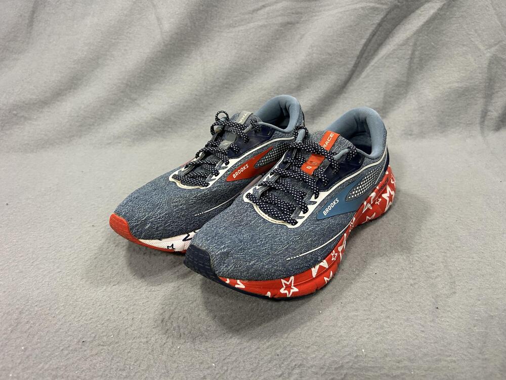 Brooks Trace Shoes Mens Size 8B Red White Blue Patriotic Stars Running America
